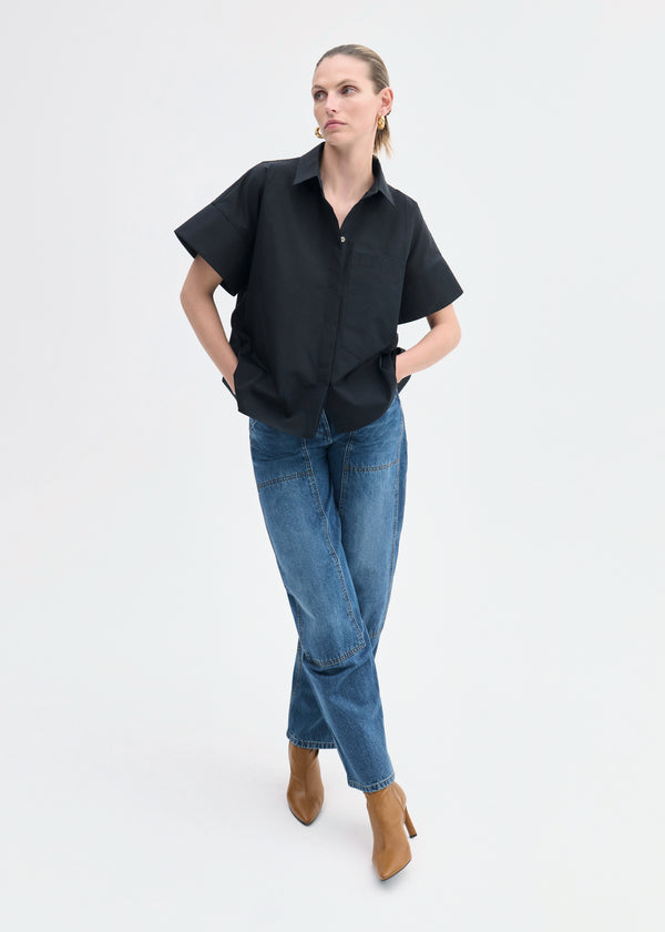 co Boxy Short Sleeve Shirt in Cotton Poplin Black