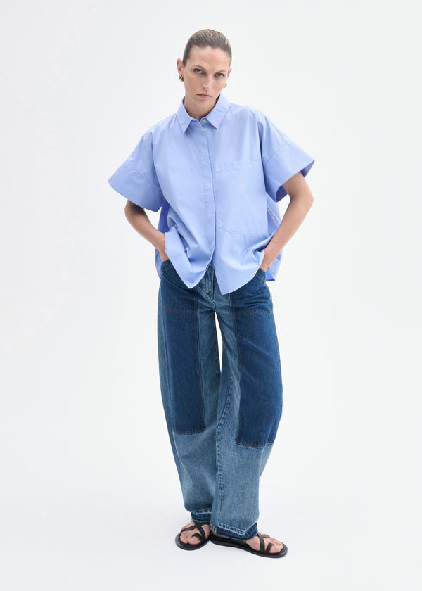 Co Boxy Short Sleeve Shirt In Cotton Poplin Blue