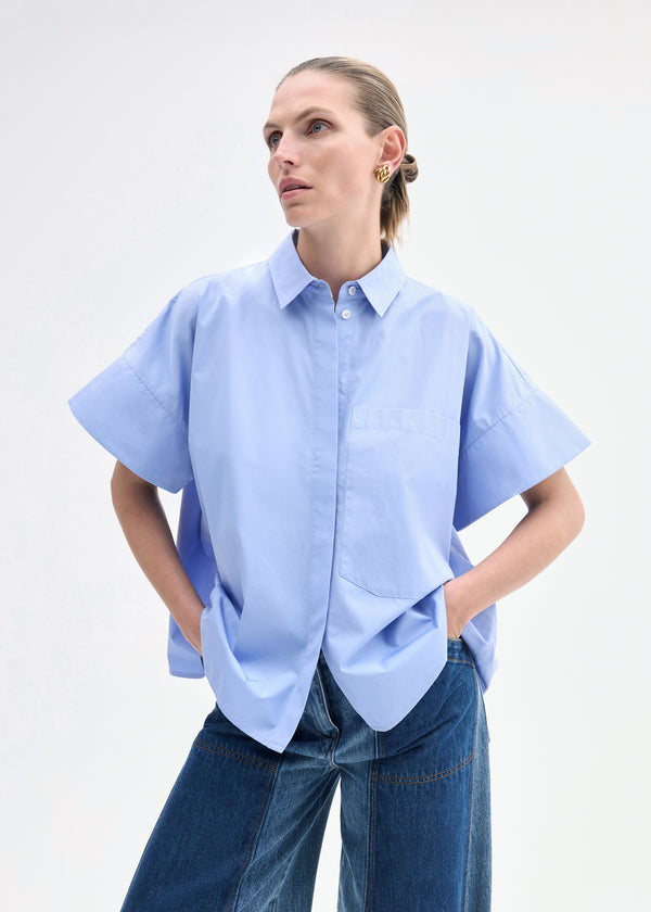 co Boxy Short Sleeve Shirt in Cotton Poplin Blue