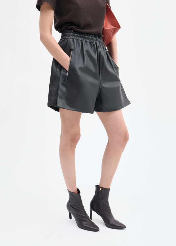 Co Combat Short In Leather Chocolate