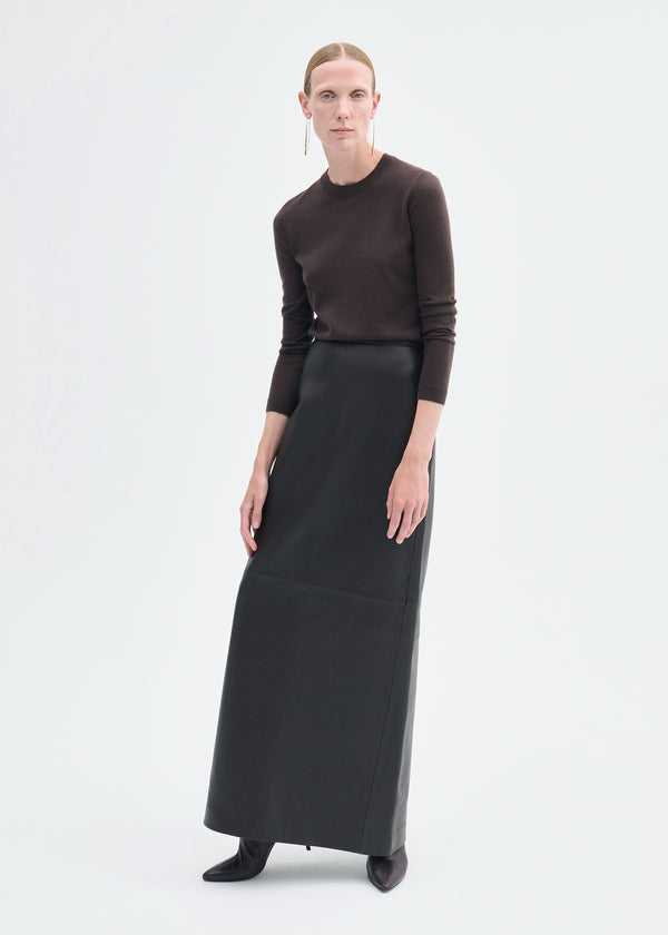 co Full-Length Pencil Skirt in Leather Chocolate