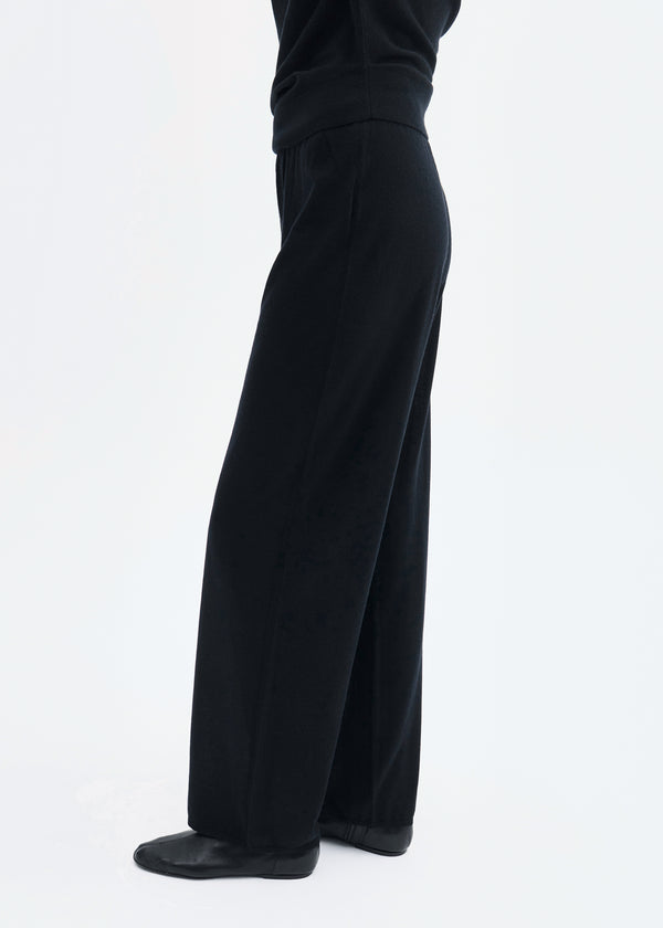 Co Pull Up Pant In Fine Cashmere Black