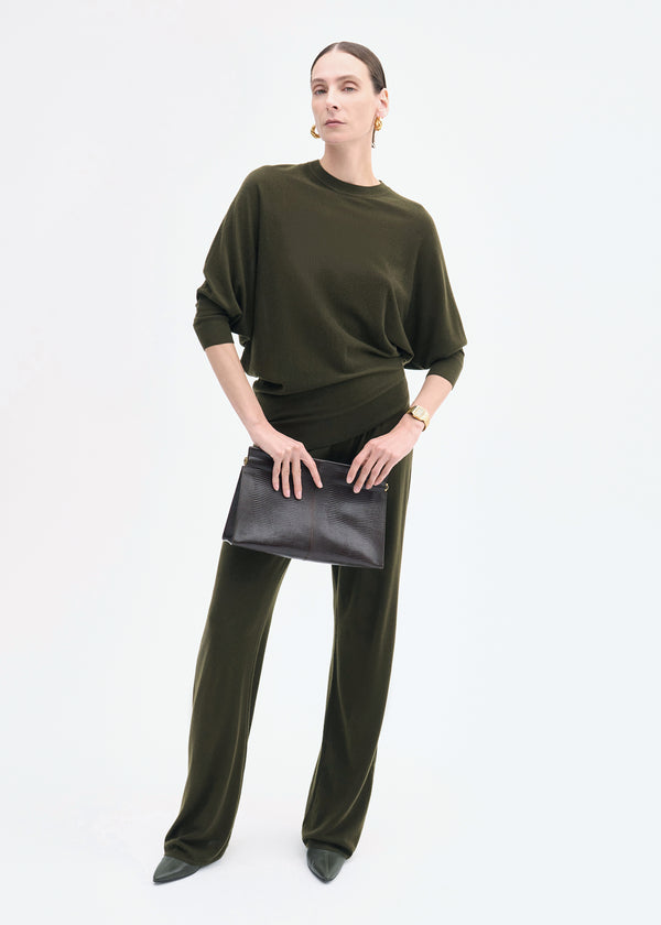 co Pull Up Pant in Fine Cashmere – Olive Olive