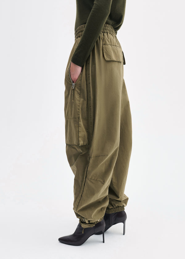 Co Utility Pant In Cotton Twill Olive