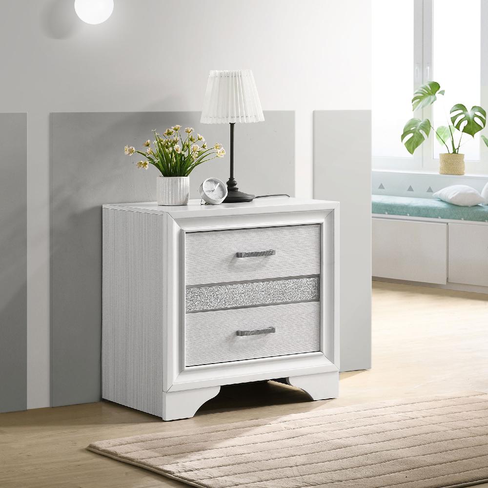 Coaster Miranda 3-drawer Nightstand White