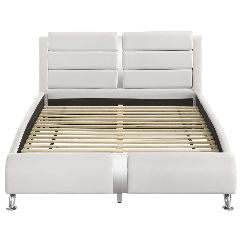 Coaster Jeremaine Upholstered Queen Sleigh Bed White