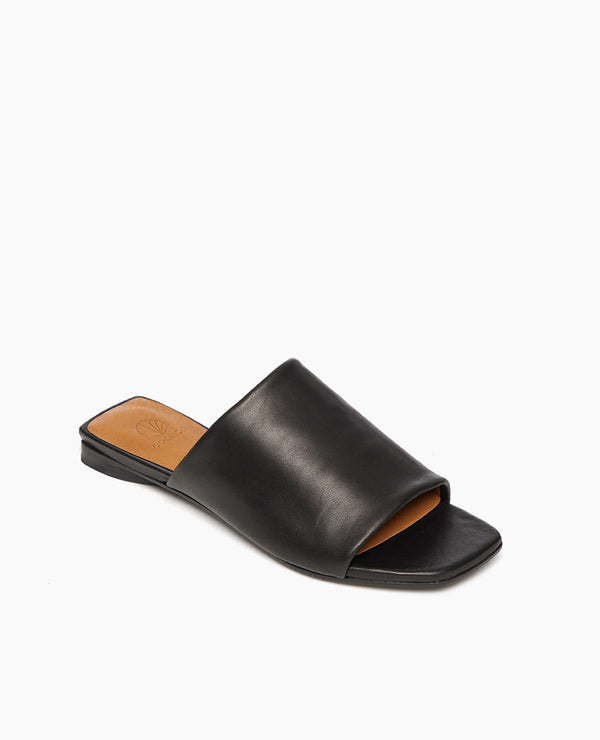 Coclico Ferhana SandalBlack Leather