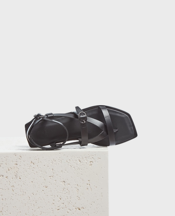 coclico Image SandalBlack Leather