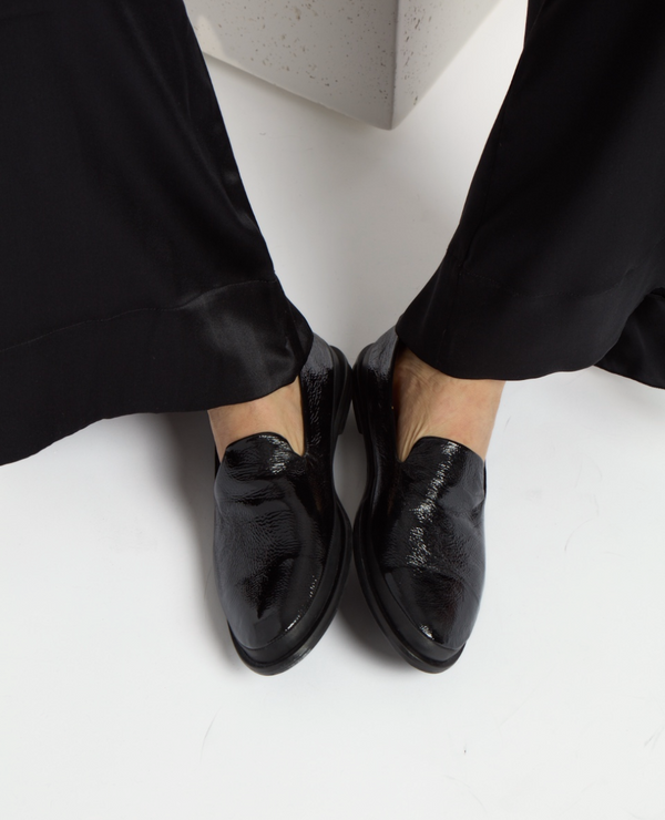 Coclico York LoaferBlack Crinkled Patent