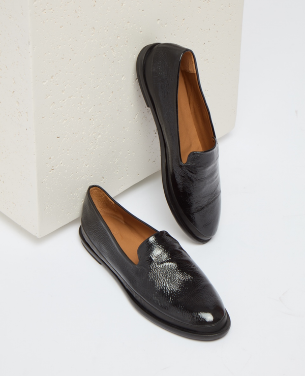 coclico York LoaferBlack Crinkled Patent