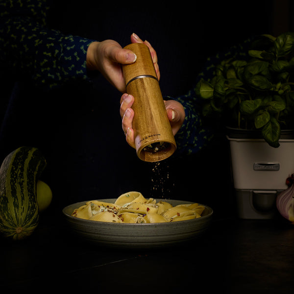 Cole & Mason Cole & Mason Marlow Natural Acacia Salt & Pepper Mills