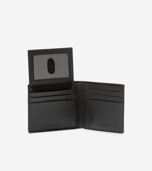 Cole Haan Pebble Traveler Wallet