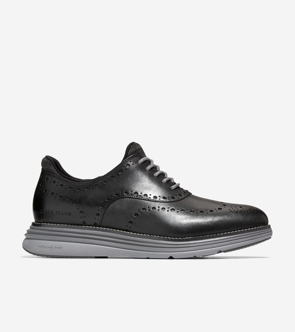 cole haan Men's ØriginalGrand Ultra Wingtip Oxfords