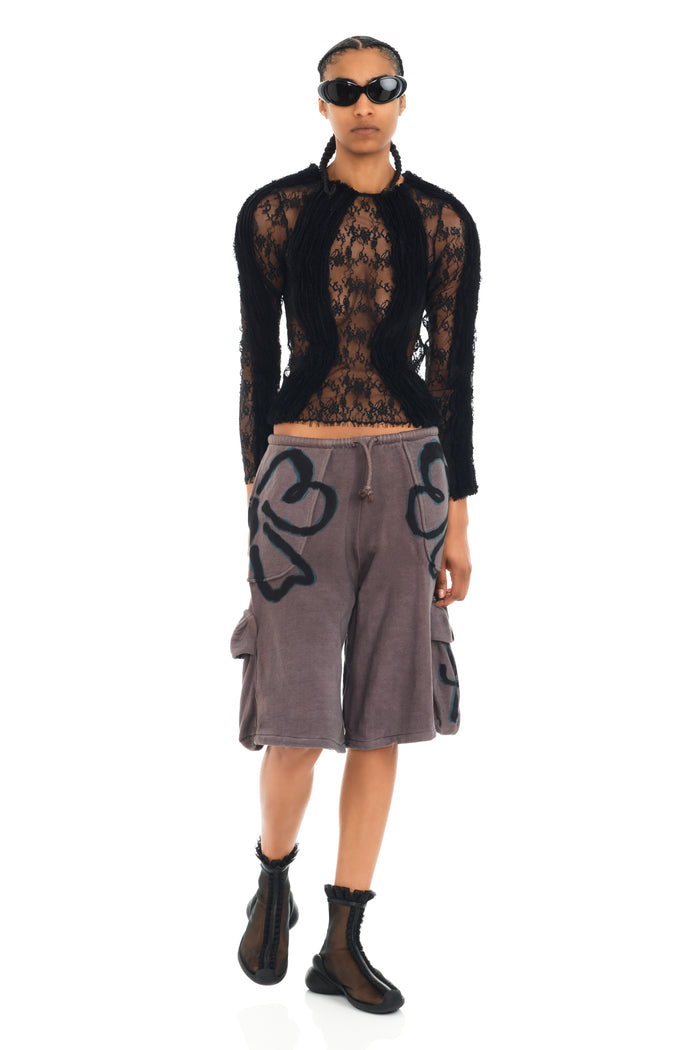 collina strada CHARCOAL FLOWER CARGO SWEATSHORTS