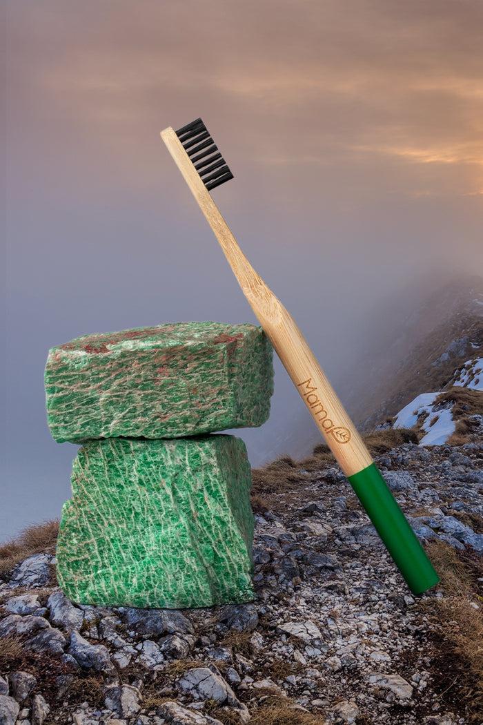 collina strada Green Bamboo Toothbrush | MamaP