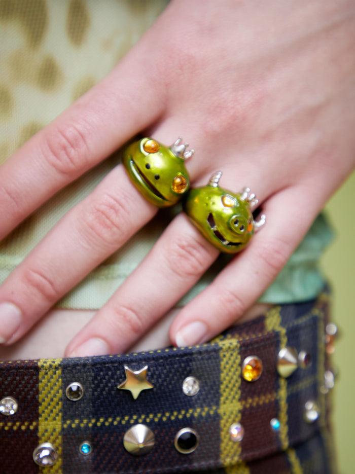 Collina Strada LIME FROG PRINCE RING