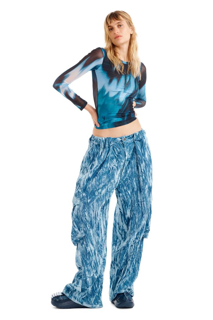 Collina Strada NAVY MELTING BLOOM CARDIO CREW NECK SMALL