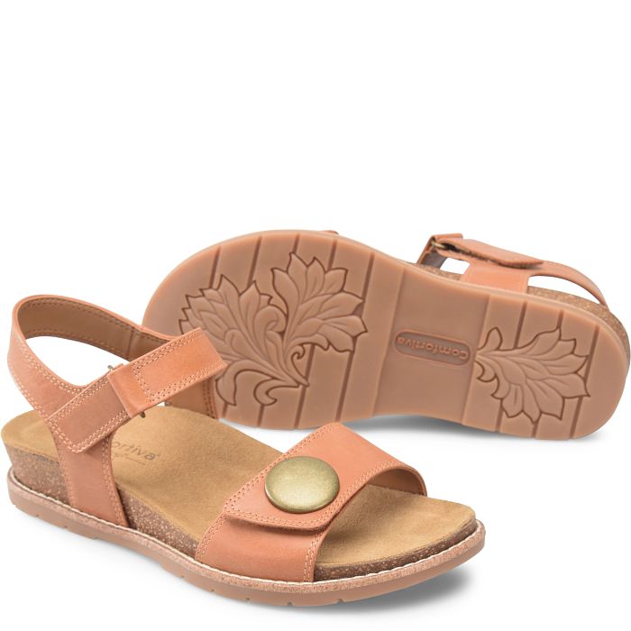 comfortiva Gwen Sandals Luggage (Tan)