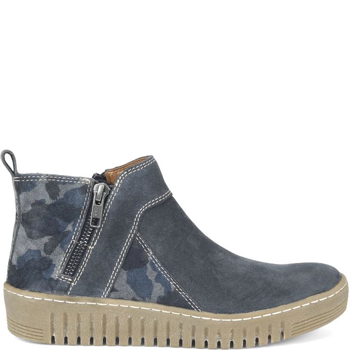 Comfortiva Hartwick Boots & Booties Blue Suede (Blue)