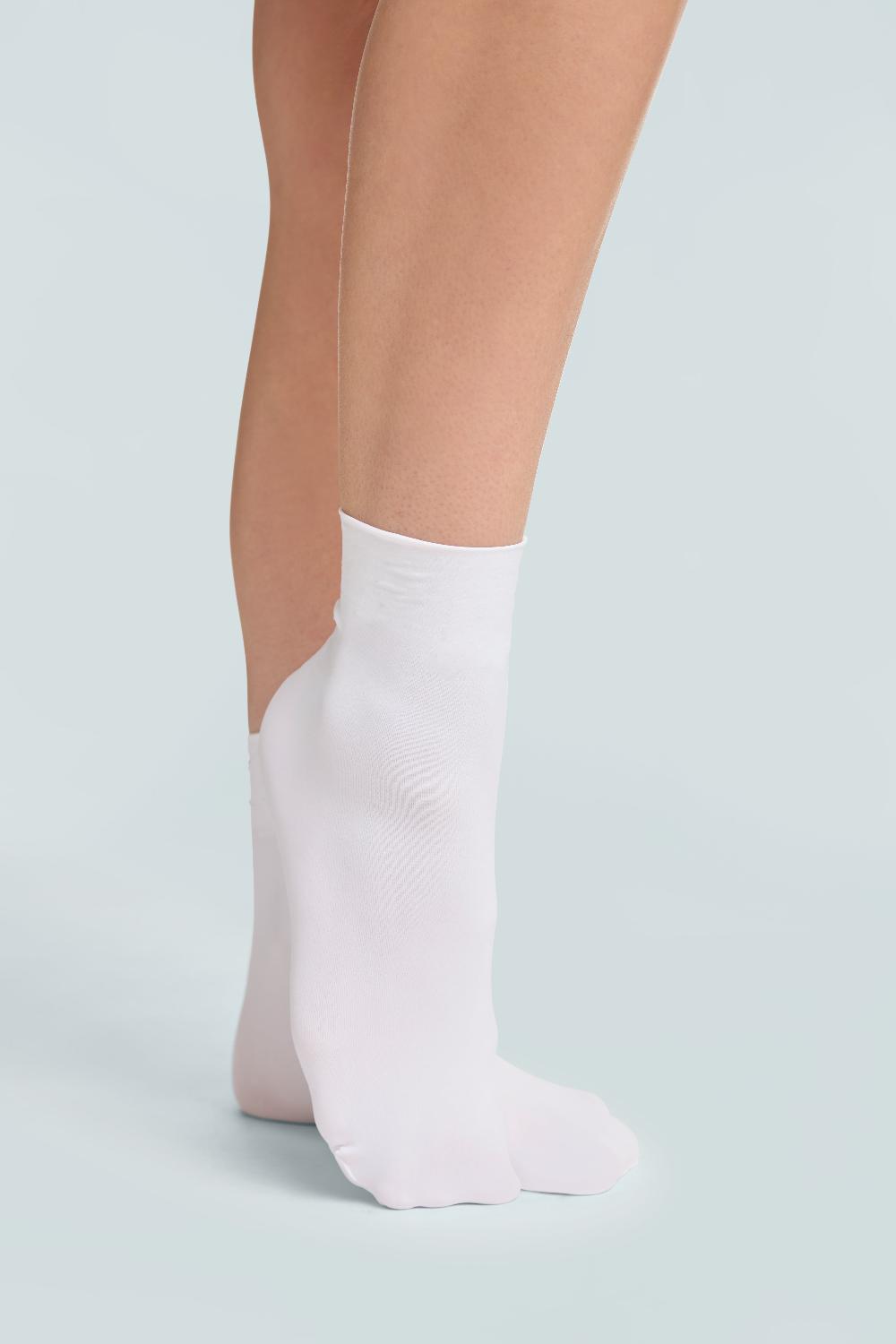Commando Ultimate Opaque Ankle Socks