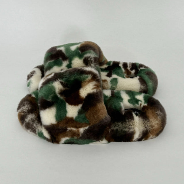 Confetti Confetti Camo Fur Slippers (3 Colors)
