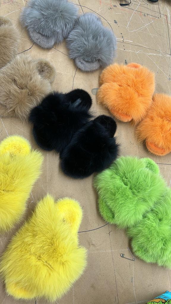 confetti Confetti Sample Slides