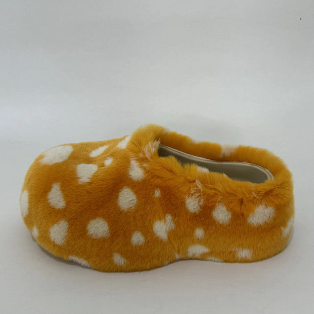 confetti Confetti Spotted Fur Slippers