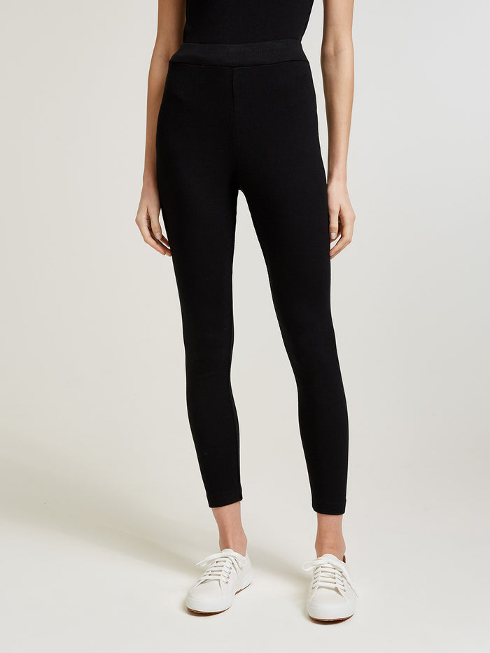 Connolly Black Travel Leggings
