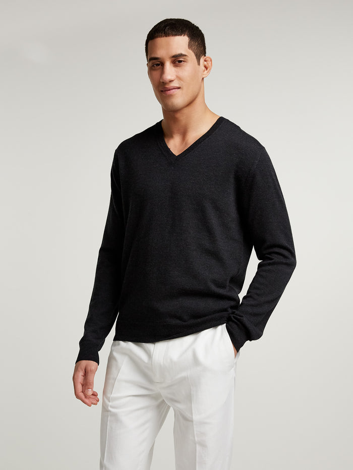 connolly Charcoal Rally V Neck