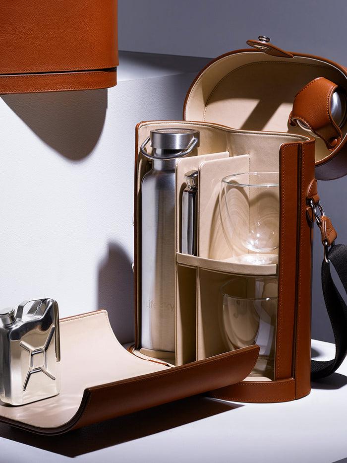 Connolly Tan Drinks Case