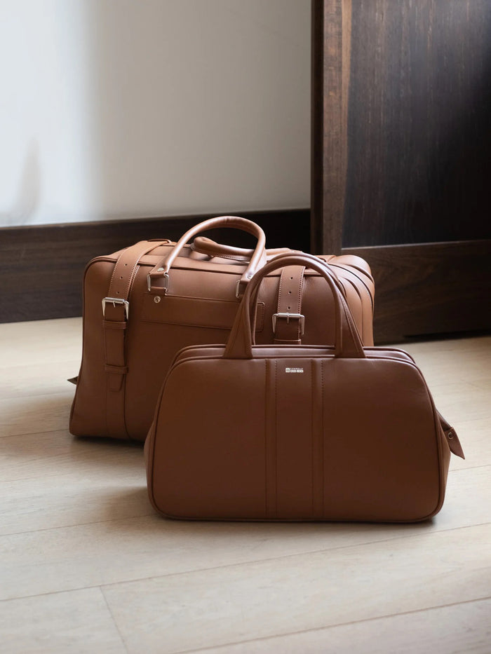 Connolly White Driver Bag