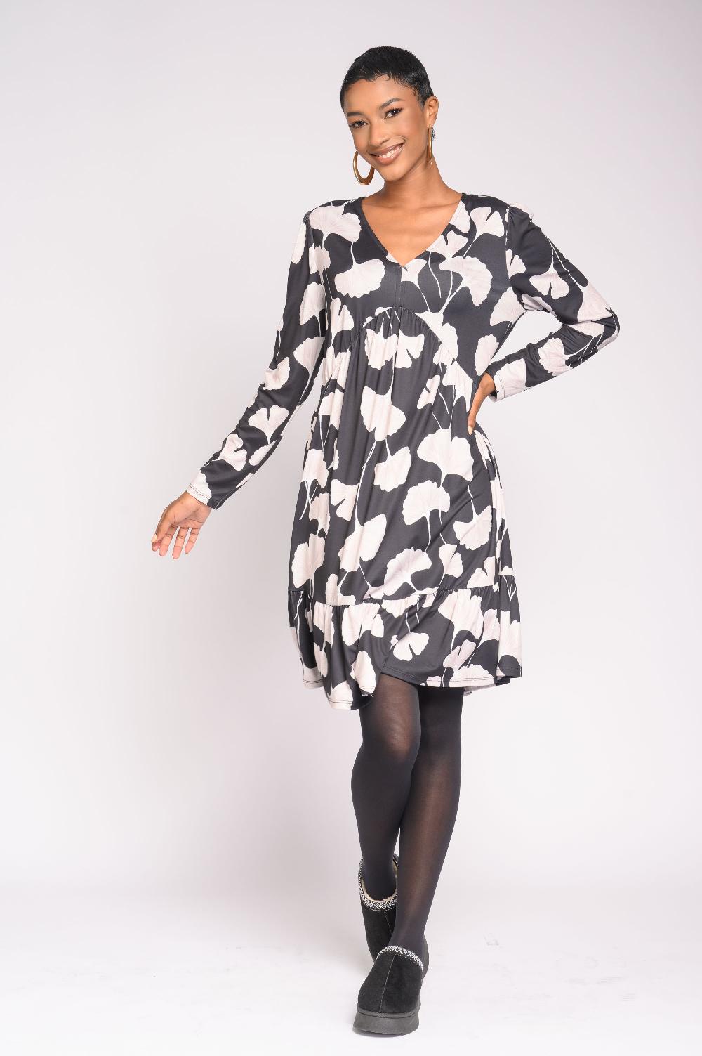 contempo Ls Dress Knit Print