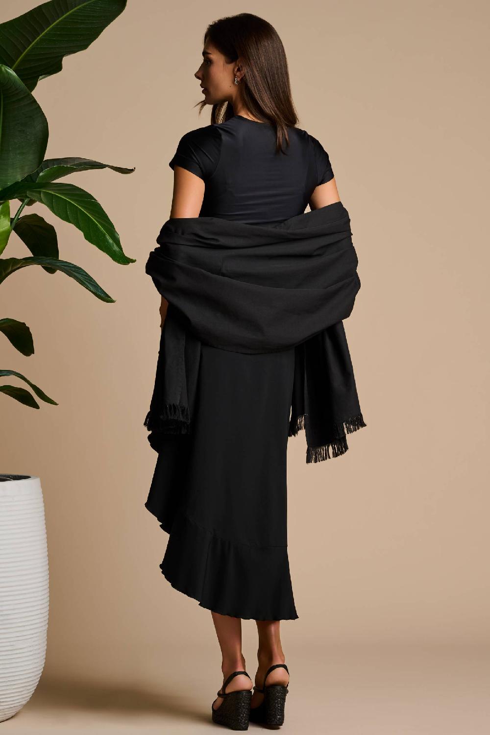 Coolibar The Melbourne Shawl | Black