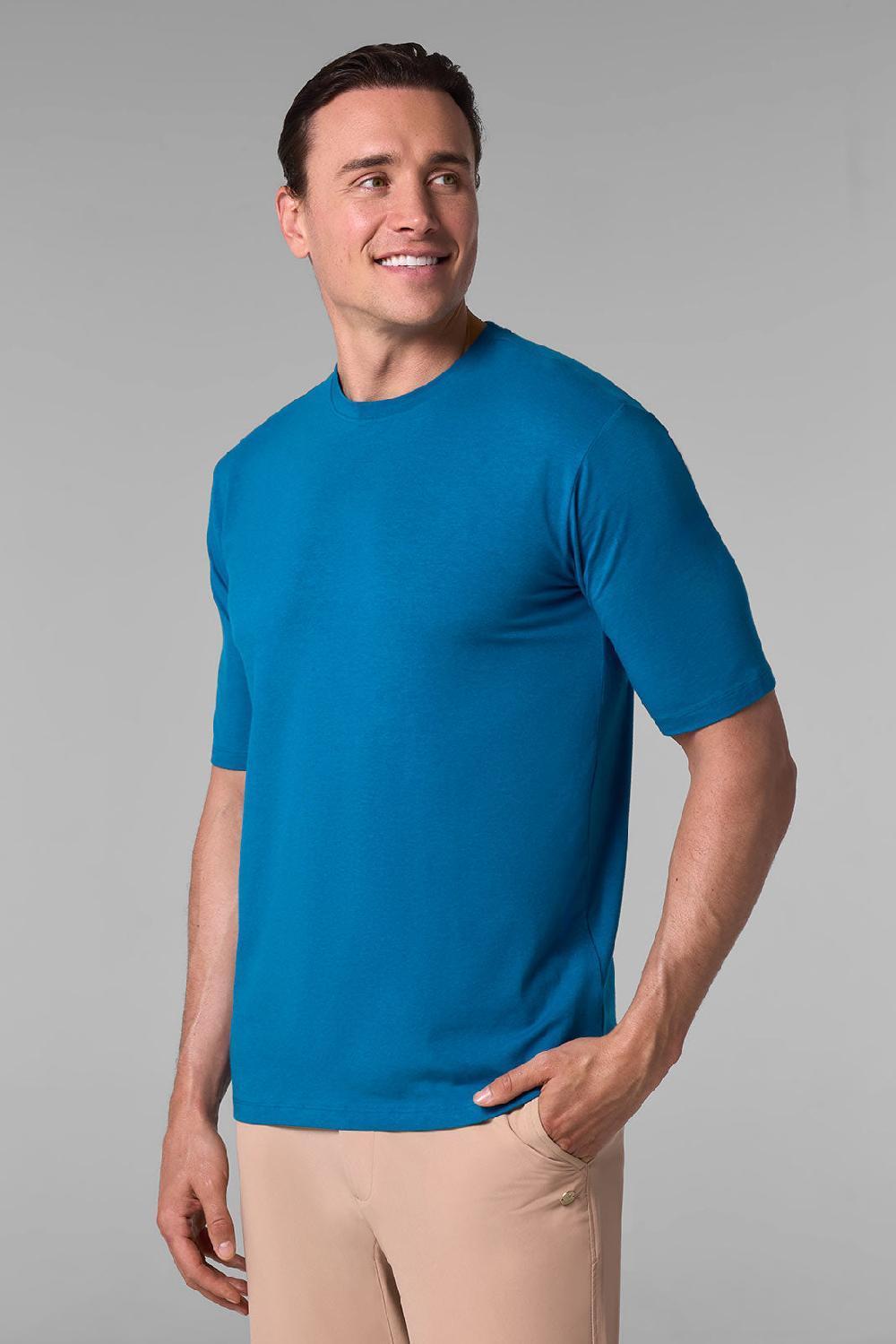 coolibar Men's Morada Everyday Short Sleeve T-Shirt | Bluejay