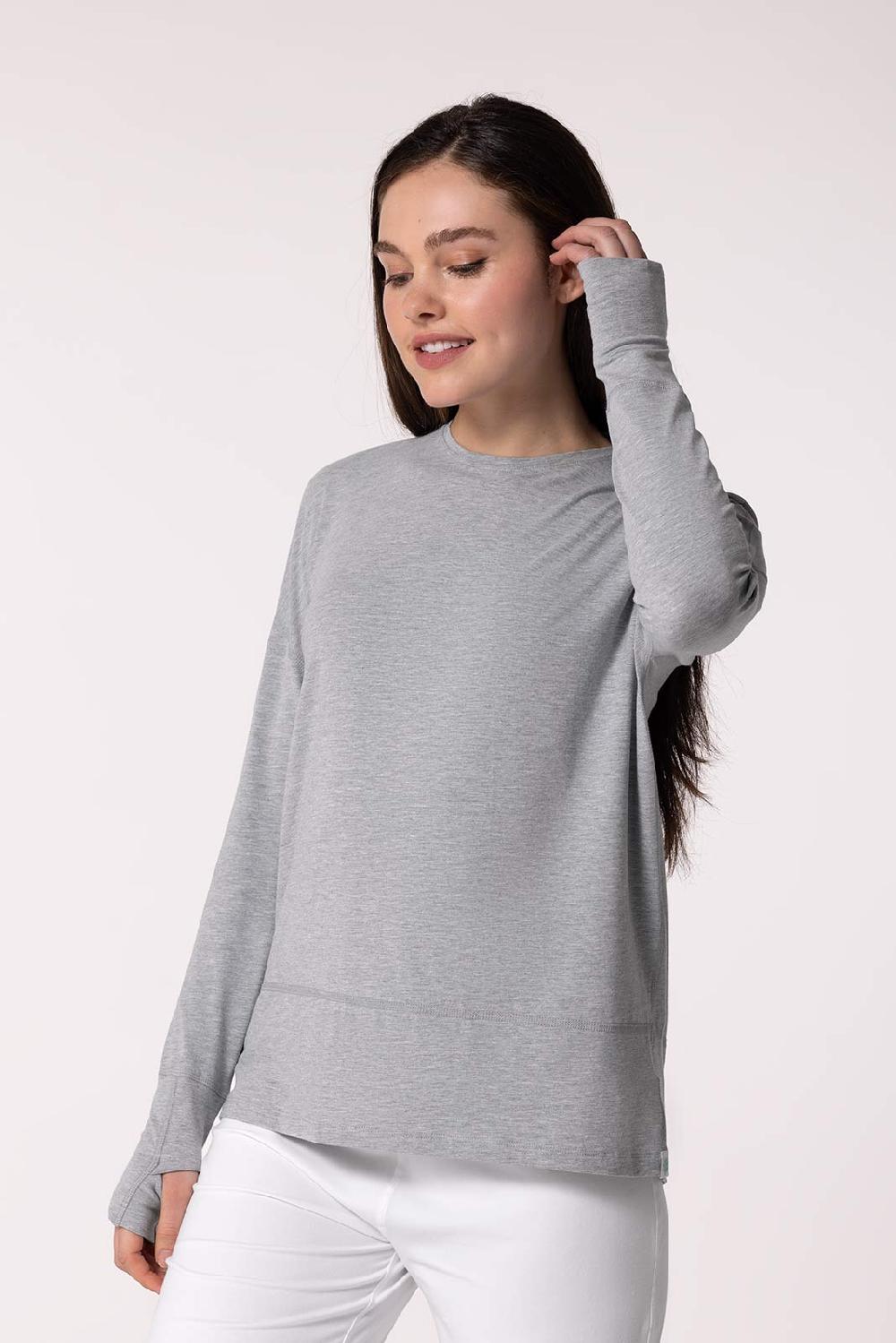 coolibar Women's LumaLeo Relaxed T-Shirt | Grey Heather