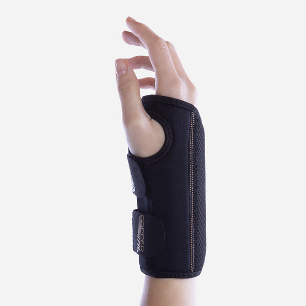 Copper Fit Reversible Wrist Brace