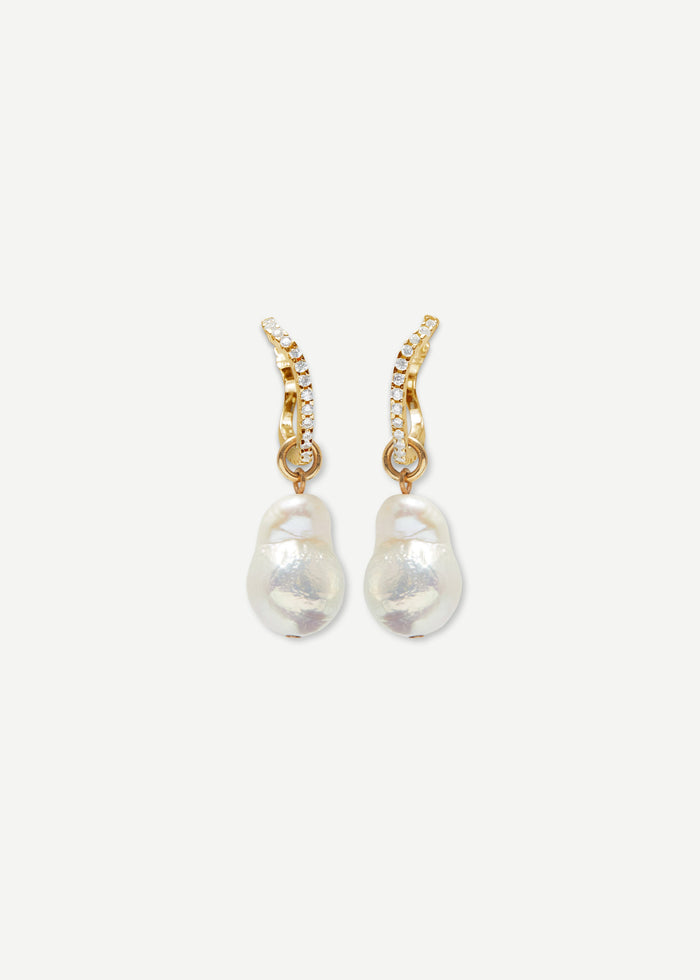 Cornelia Webb Distorted Hoop Earring Midi - Pearl