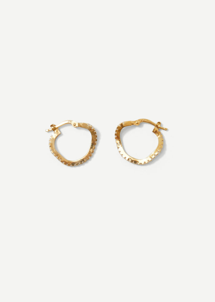 Cornelia Webb Distorted Hoop Earring Midi - Pearl