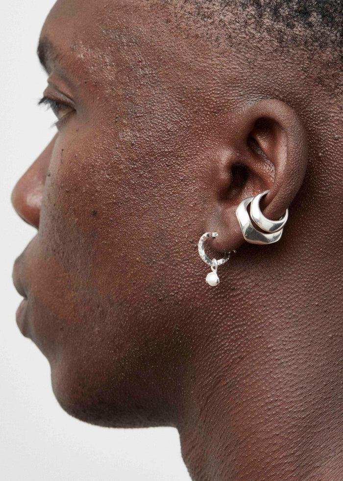 Cornelia Webb Distorted Hoop Earring Mini - Pearl