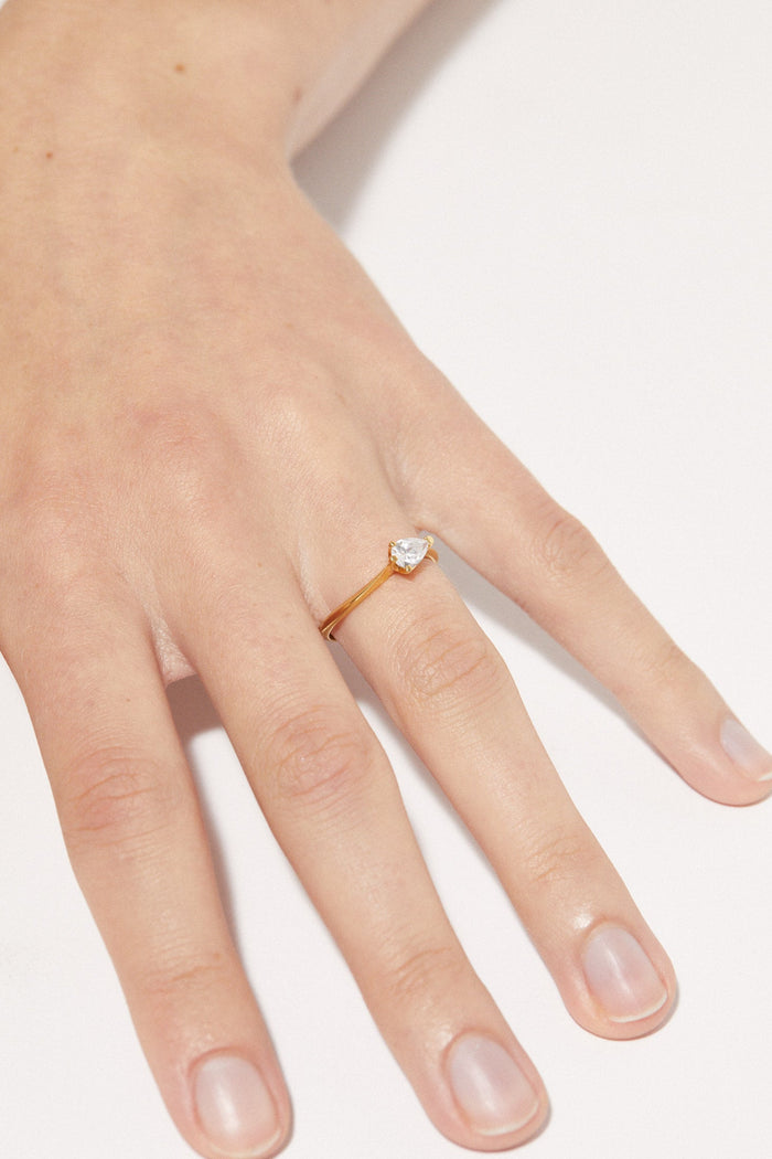 Cornelia Webb Drop Solitaire Ring Midi 0.3 - 0.5 Ct