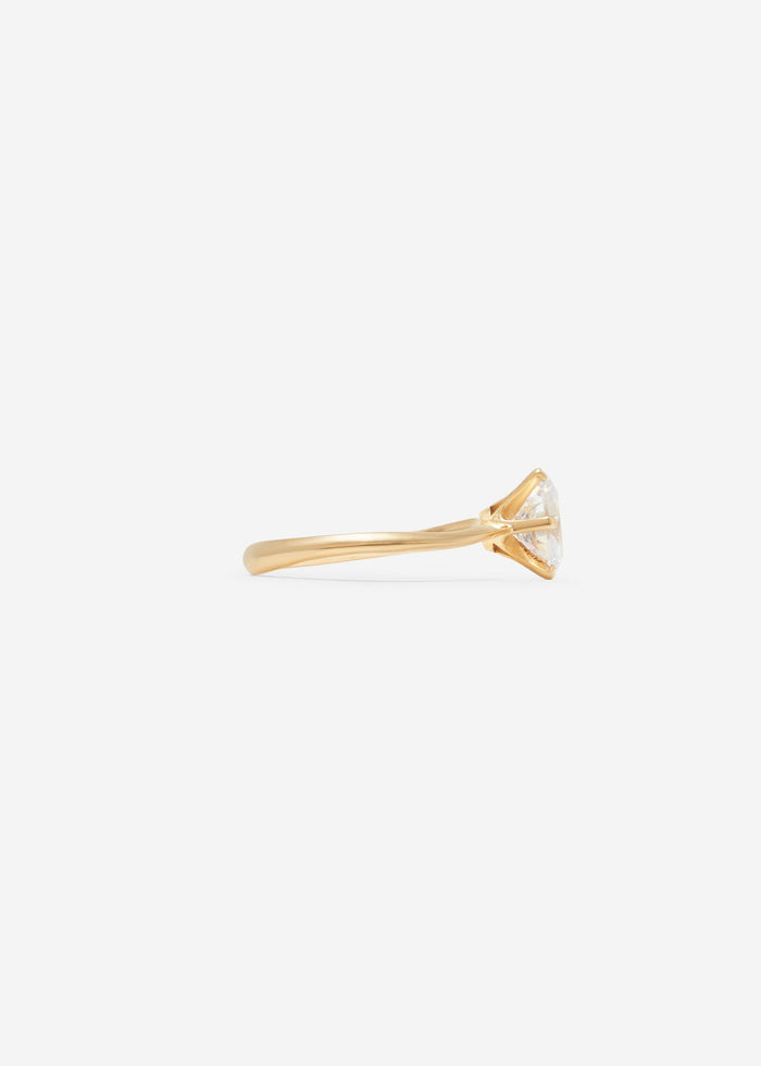 Cornelia Webb Oval Solitaire Ring Maxi 0.7 - 0.9 Ct