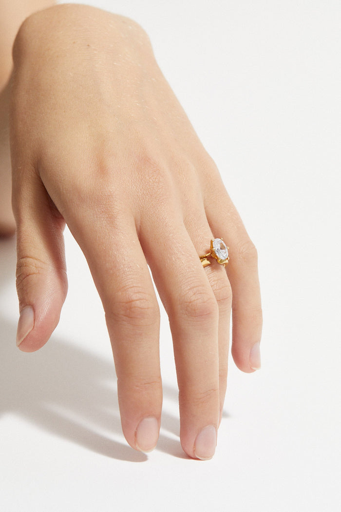 Cornelia Webb Oval Solitaire Ring Maxi 0.7 - 0.9 Ct