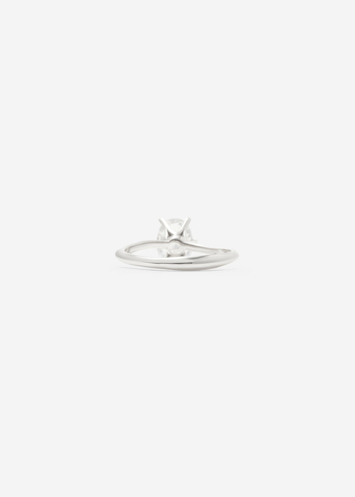 Cornelia Webb Oval Solitaire Ring Maxi 0.7 - 0.9 Ct