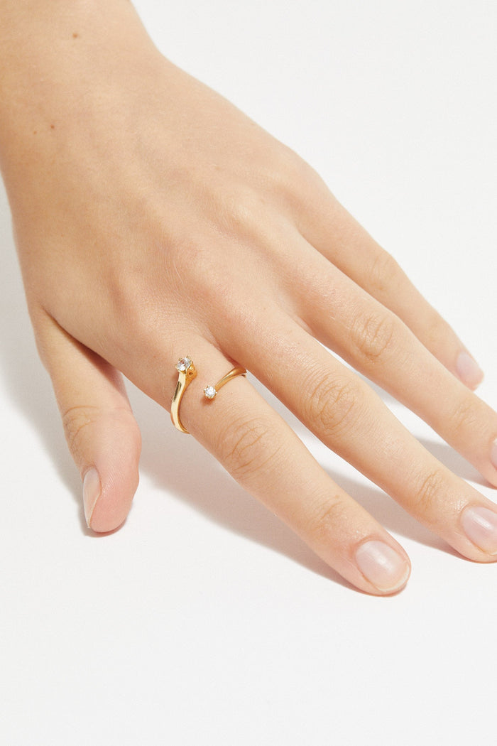 Cornelia Webb Toi Et Moi Flexitaire Ring