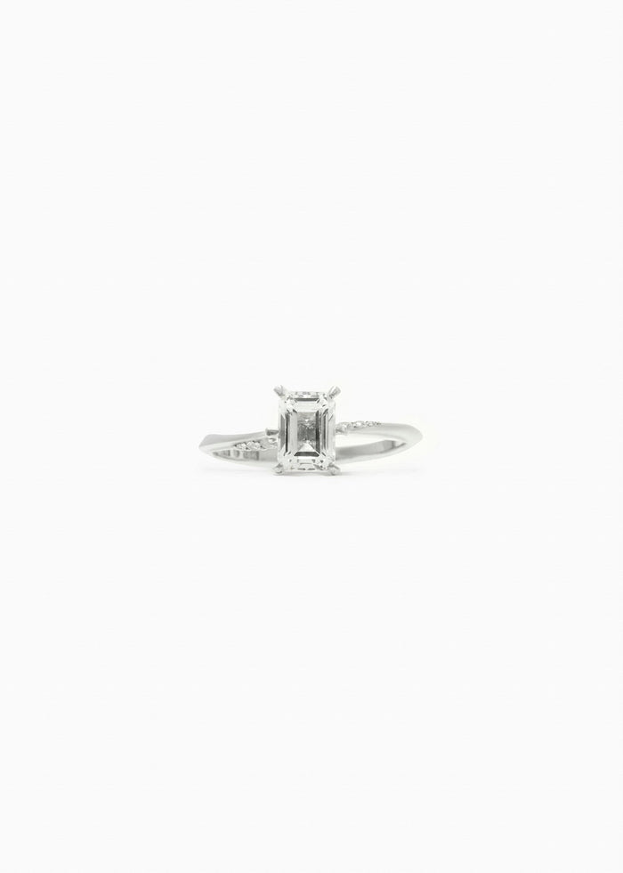cornelia webb Emerald Cut Solitaire Ring Maxi Pavé 0.7 - 0.9 Ct
