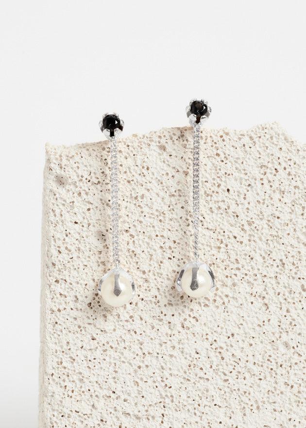 Cornelia Webb Warped Pearl Charm Earring Midi - Single Earring