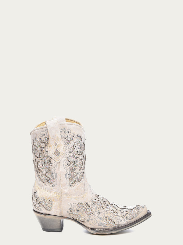 Corral Boots A3550 - WOMEN'S WHITE GLITTERED INLAY AND CRYSTALS SNIP TOE WEDDING COWBOY BOOTIE