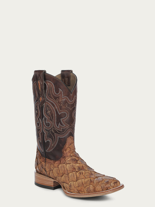 corral boots B5004 - MEN'S COGNAC EMBROIDERY SAND FISH PIRARUCU WIDE SQUARE TOE COWBOY BOOT