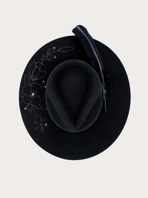 Corral Boots H0006 - BLACK COWGIRL HAT WITH BROWN FLORAL EMBROIDERY GLITTERED OVERLAY HATBAND WITH BROWN FEATHER