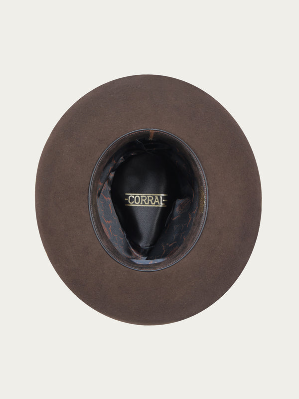 Corral Boots H0012 - BROWN COWGIRL HAT WITH FABRIC AND LEATHER HATBAND AND DUO COLORED FEATHER